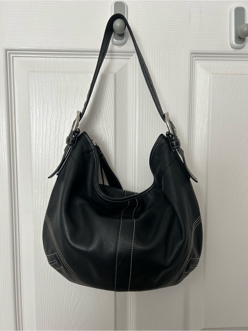 COACH Soho Hobo Black Leather White Stitch Y2K Vintage Shoulder Bag EUC